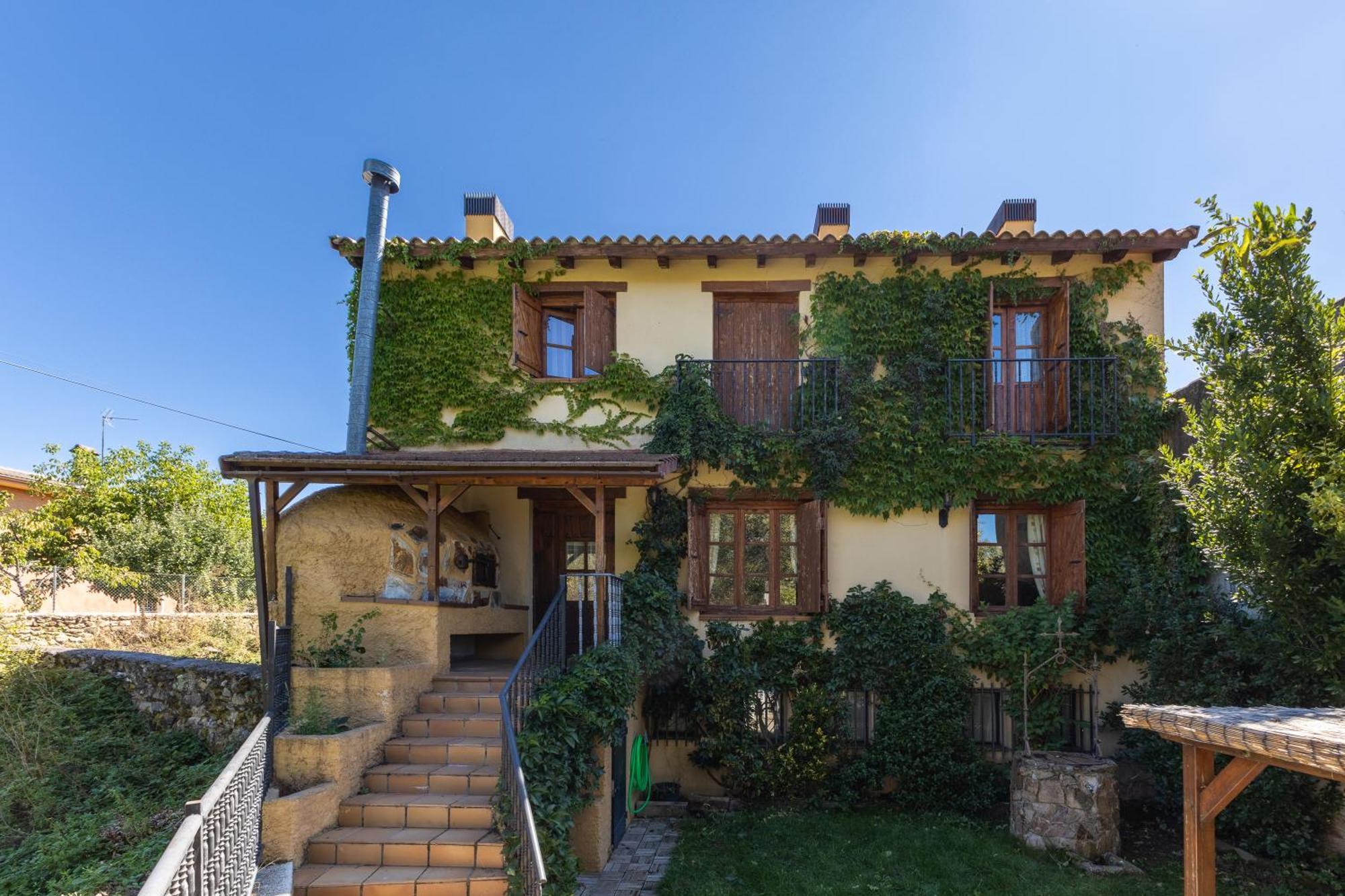 La Carcava Guest House La Serna del Monte Exterior photo
